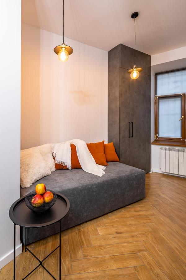 Romari Таманська 12 Leilighet Lviv Eksteriør bilde