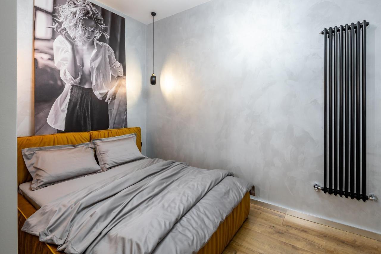 Romari Таманська 12 Leilighet Lviv Eksteriør bilde